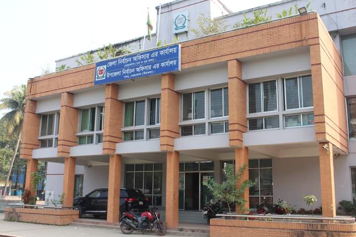 নেত্রকোণায় বাবর ও তার স্ত্রীর প্রার্থিতা বৈধ ঘোষণা